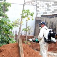 Fotos/legendas - Crédito: Luiz Franchoza (Secom/Assessoria de Impresa) - Sábado tem mutirão contra a dengue no Parque São Manoel